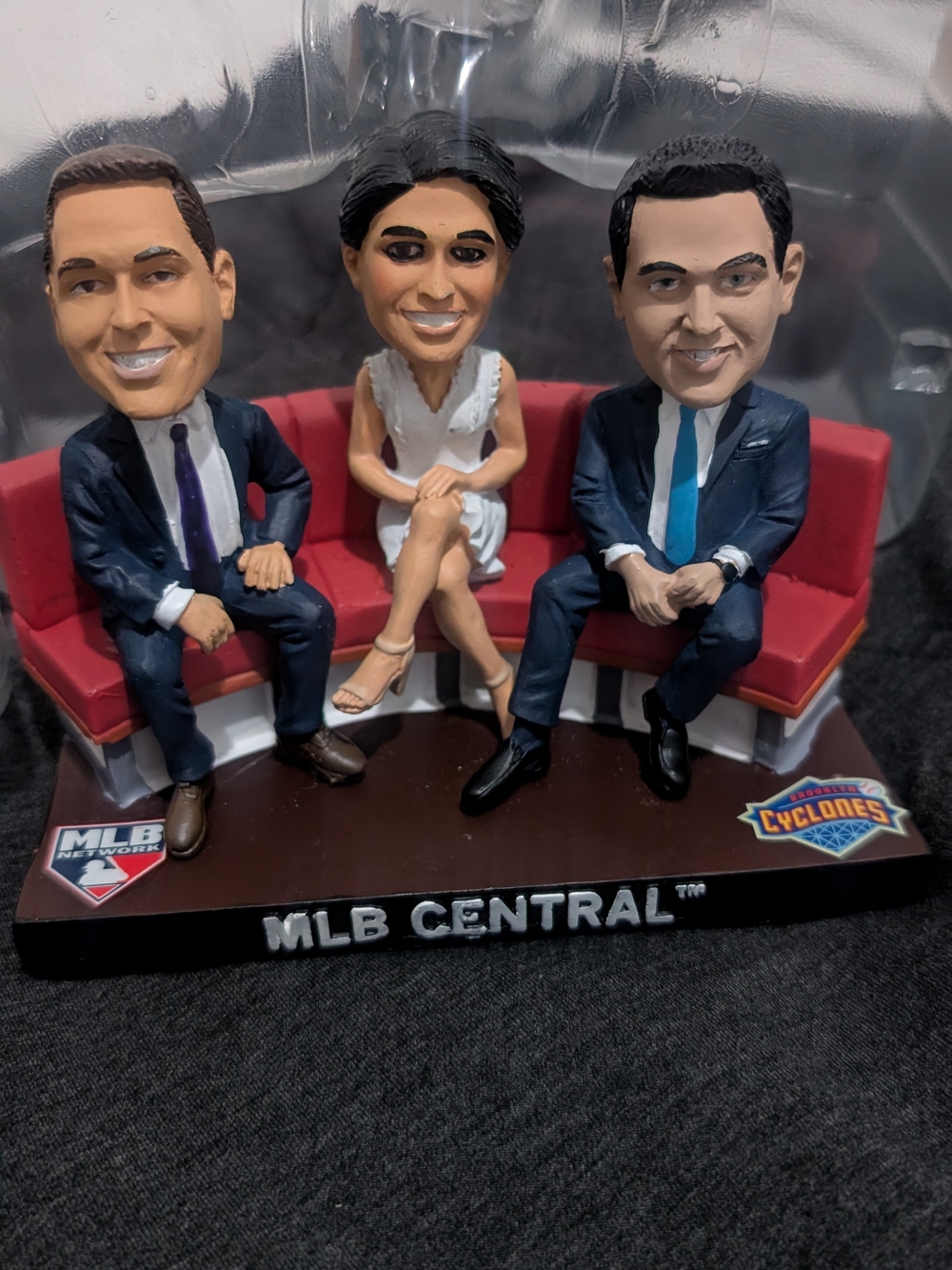 MLB Central Bobblehead ,Mark Derosa,Robert Flores,Lauren Shehadi